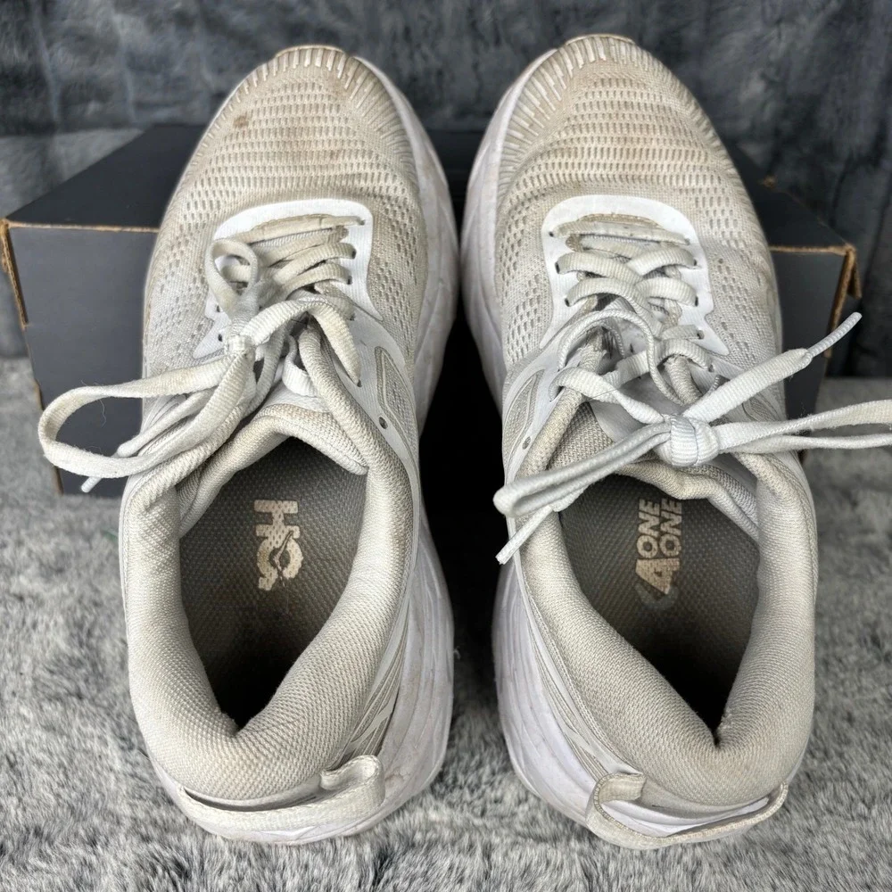 Hoka One One Bondi 7 Womens 7.5 Running Shoes White White 1110519 WWH Sneaker